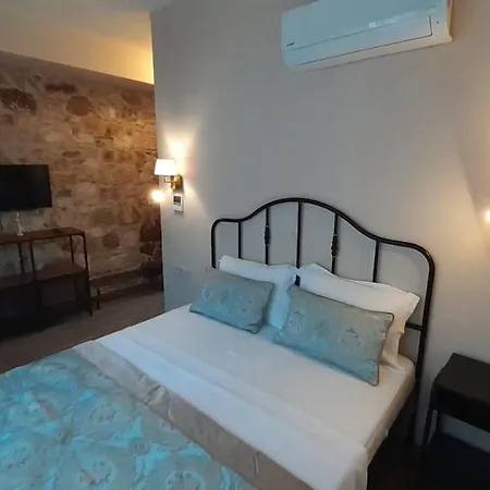 Otel Demır Konak *