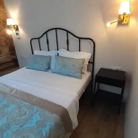 Demır Konak *