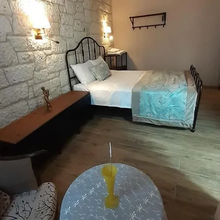 Demır Konak Çeşme